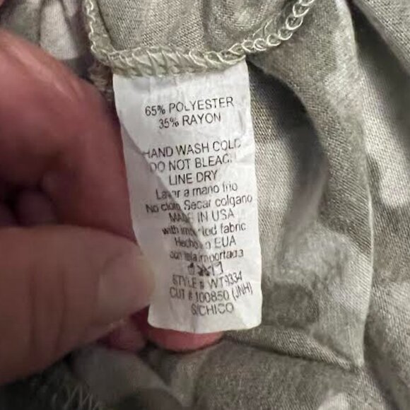 Buckle Gee Gee Sleeveless Camo Tank / Knotted Hem Detail / Size: M - Picture 7 of 7